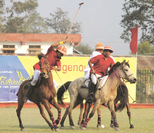 Chingkheihunba Polo Club-A and MPSC-A players in action 