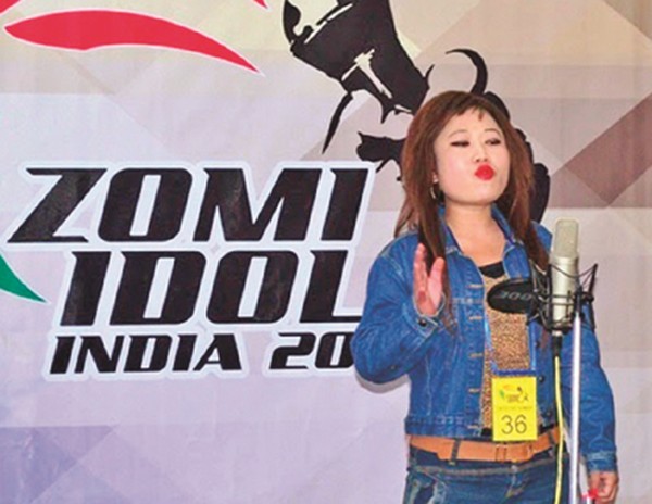 Crooner Bethsy Gangte performing during the first elimination round of Indian chapter of Zomi Idol contest at Ccpur 