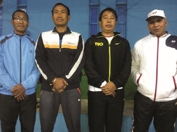 State shuttlers pose for a photo