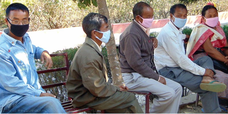 People taking precaution against Swine Flu