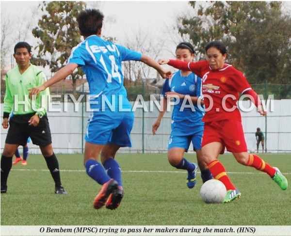 O Bembem (MPSC) trying to pass her makers during the match