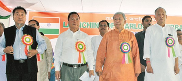  CM Ibobi and Dy CM Gaikhangam at the function 