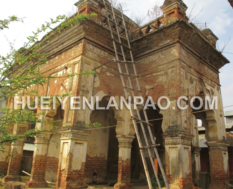 Deplorable condition of Radha Damodar Temple