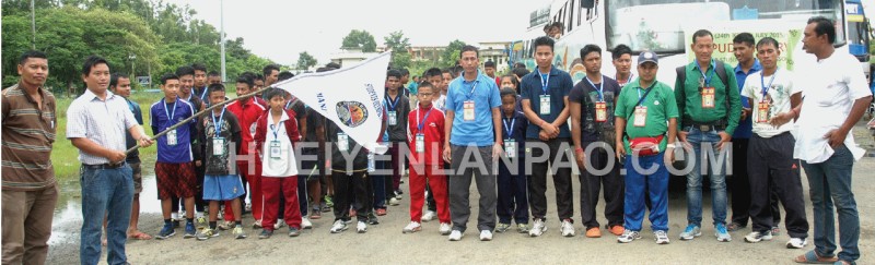 Players left Imphal for Students National Games