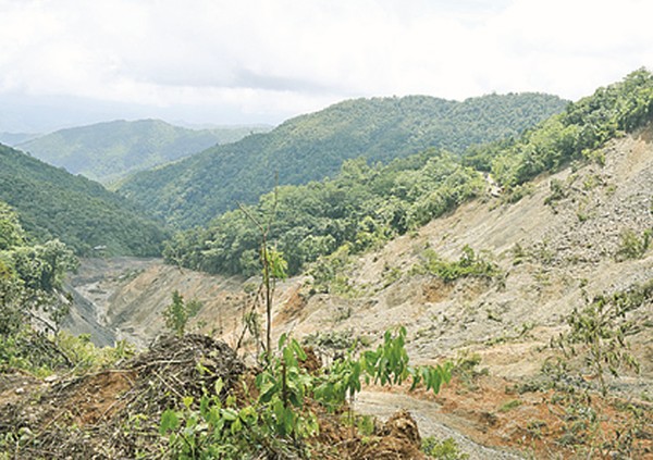 Land slide isolates Kamjong villages