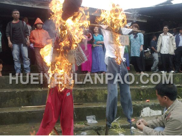 Effigies of CM, Dy CM set on fire in Tamengong