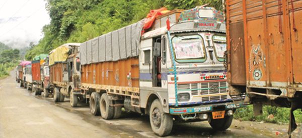 Trucks stranded on highway (File)
