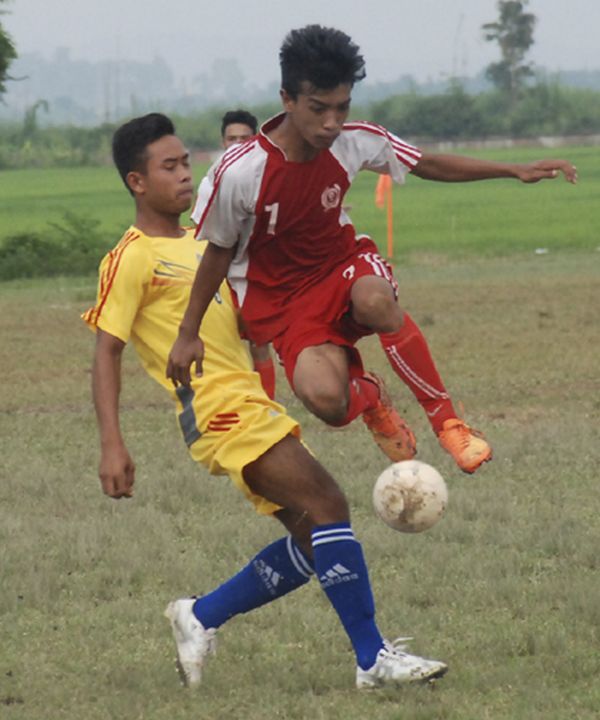 SKYC, Sekmai and BMSC, Taobungkhok players vie for the ball