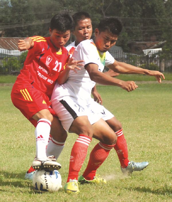 Players of TRUGPU and ZFC in action
