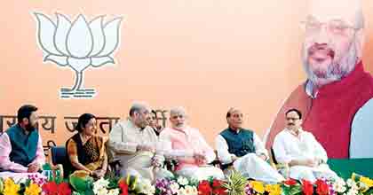 BJP prez Amit Shah, PM Narendra Modi and other leaders at the launching of membership enrolment drive (File)