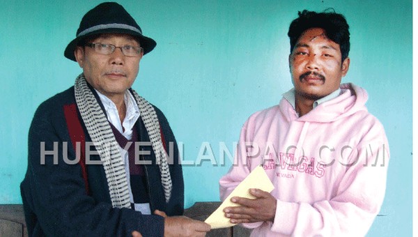 Hueiyen Lanpao gives monetary aid to Johnson