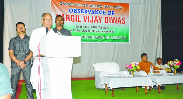 Chief Minister O Ibobi addresses Kargil Vijay Divas observation