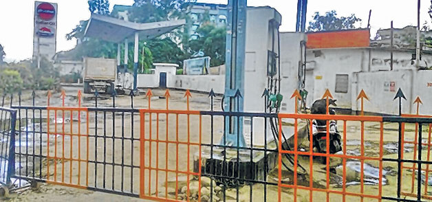 isolated petrol pumps at imphal city 