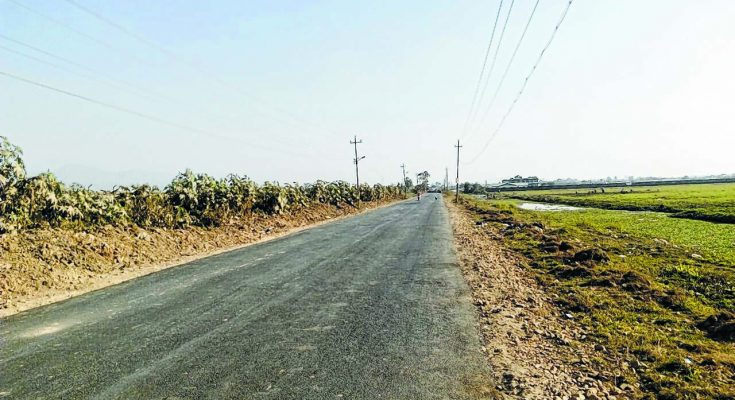 Locals, staff members laud road repairing work