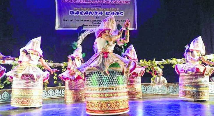 Basanta Raas staged
