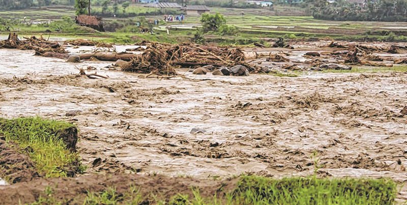 Flood like situation grips Kalapahar, district administration on alert