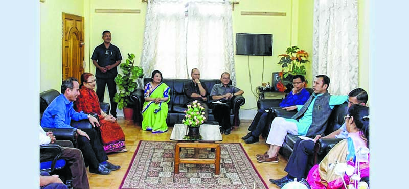 Th Radhesyam visits SCERT, Education(S) office