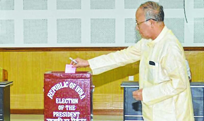 State MLAs vote for new President