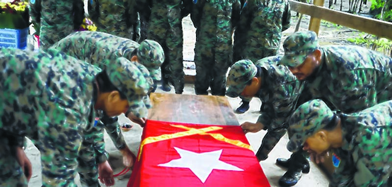 Last rites performed with revolutionary salute