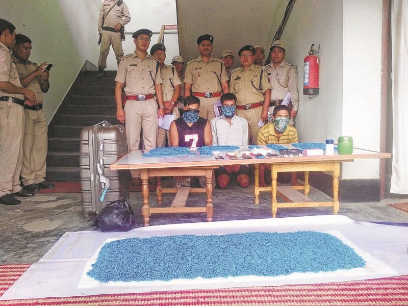 Drugs worth Rs 8 lakh seized