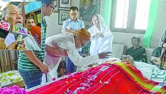 Demise of Rishang Keishing 3-day State mourning begins, fitting respect paid