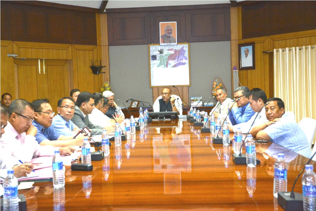 CM reviews schemes/projects to be completed in a year