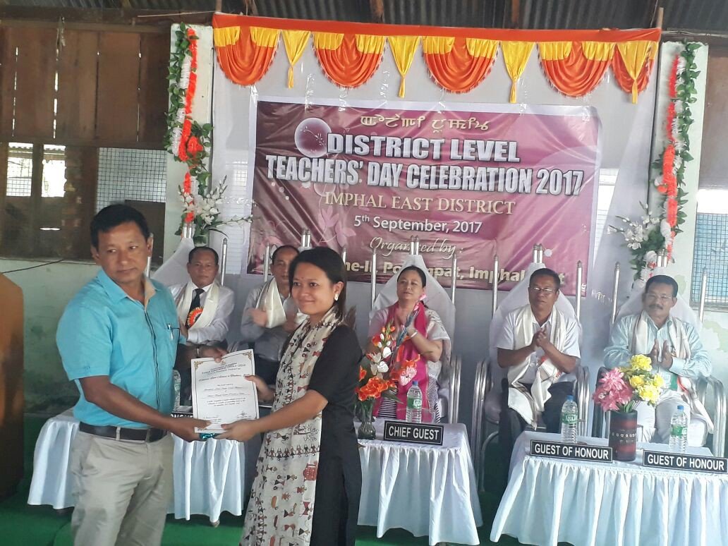 10 teachers' awarded