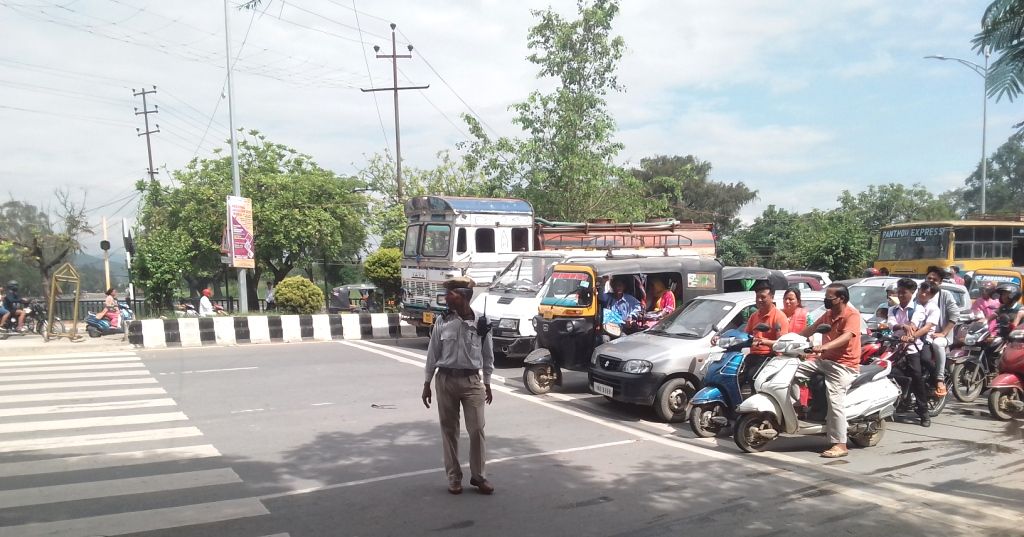  Imphal city is changing but traffic problem still a menace  