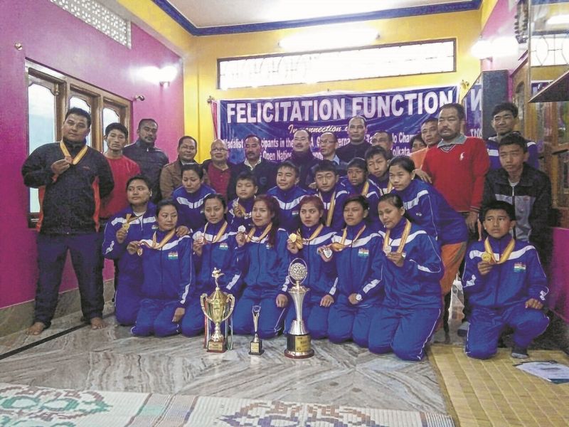 Players of the TFM felicitated at Oinam Thingel