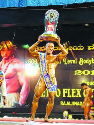 Body builder Naresh accorded warm welcome