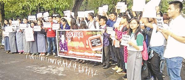 DMC students denounce Kathua rape