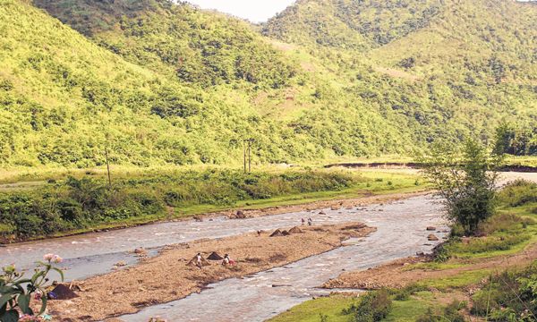 GRPC bans JCB operation in Gundung river, slaps huge penalties