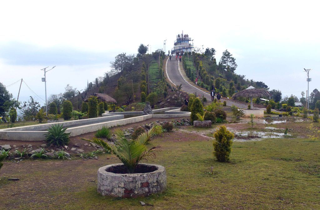 Tlanglhungbung Leikol or Langol Peak garden - A potential Tourist destination 