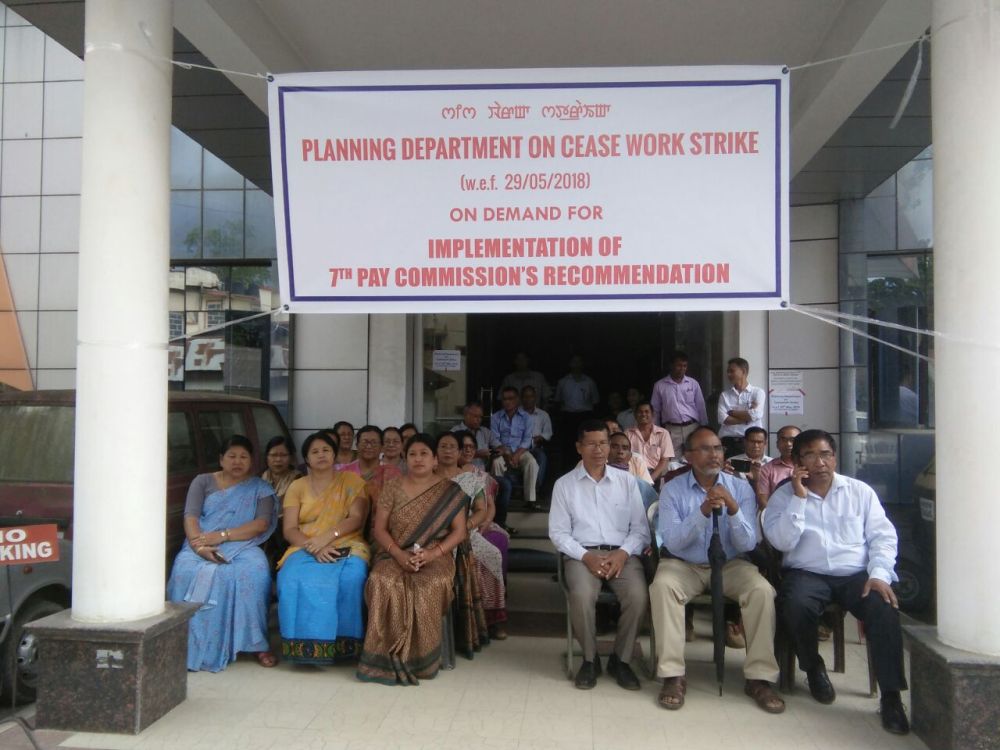 Staffs of Planning Department begins indefinite cease work strike demanding 7th Pay
