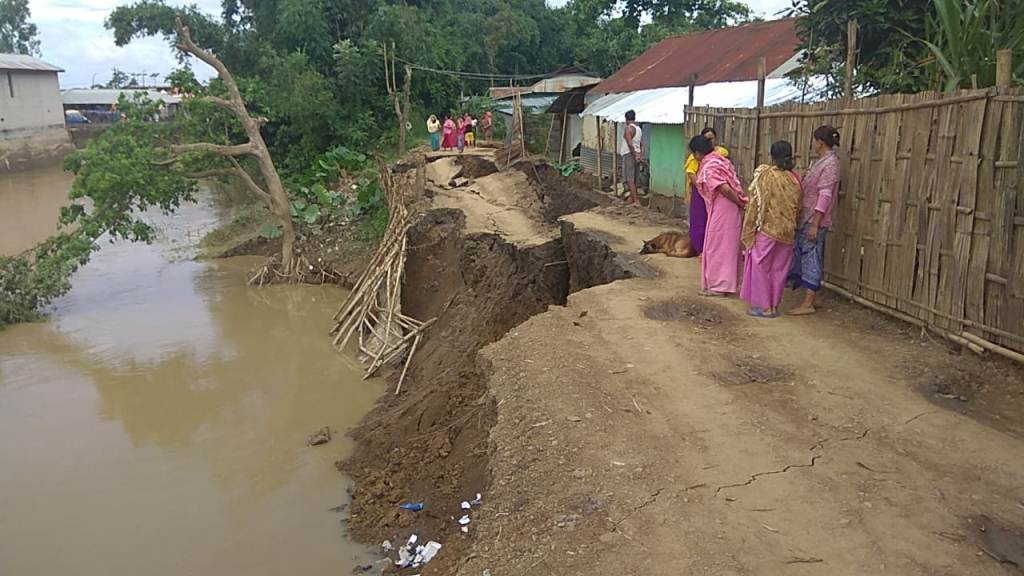 Paddy fields, fish farms submerged, river bank sink in Thoubal district