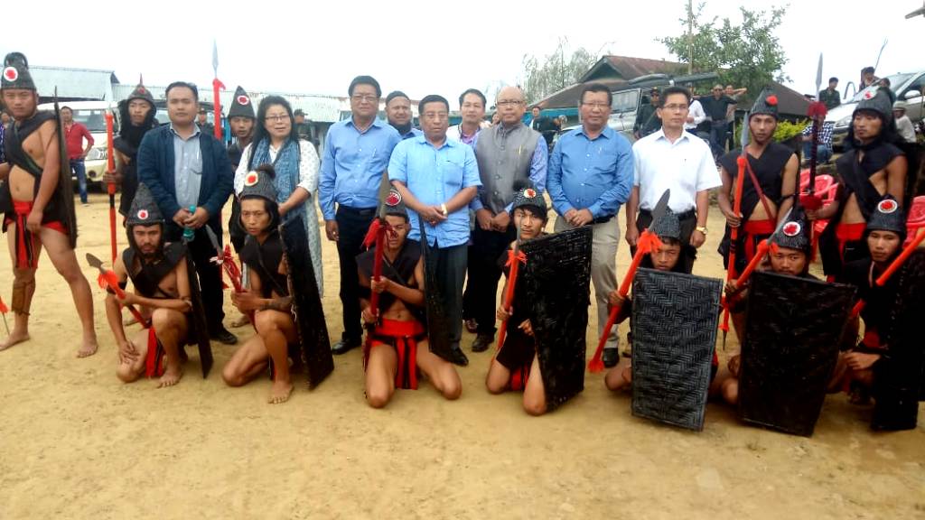 Ringui Village Authority donates 600 acre of land to state Forest Department