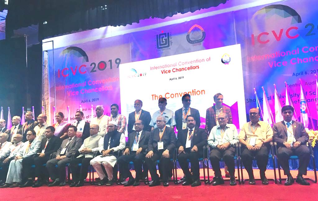 RGU VC attends International Convention of Vice Chancellors in Bangladesh