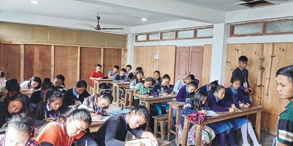 Essay competition on global warming held at Kangpokpi