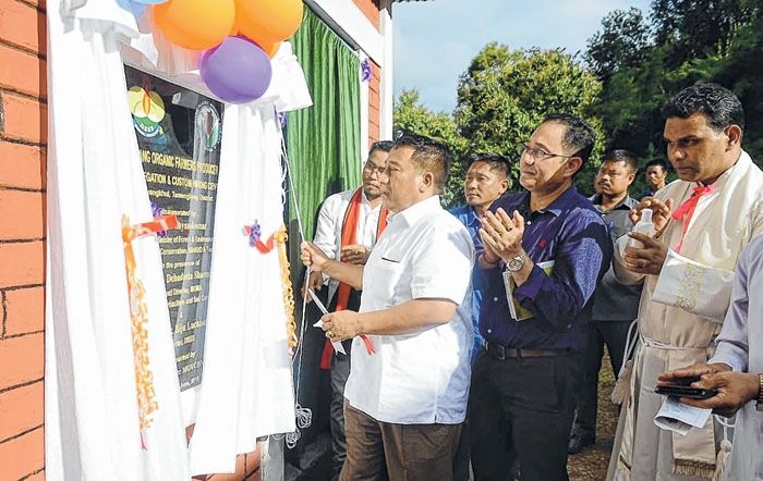 Shyamkumar inaugurates aggregation and custom hiring centre at Awangkhul, Tamenglong