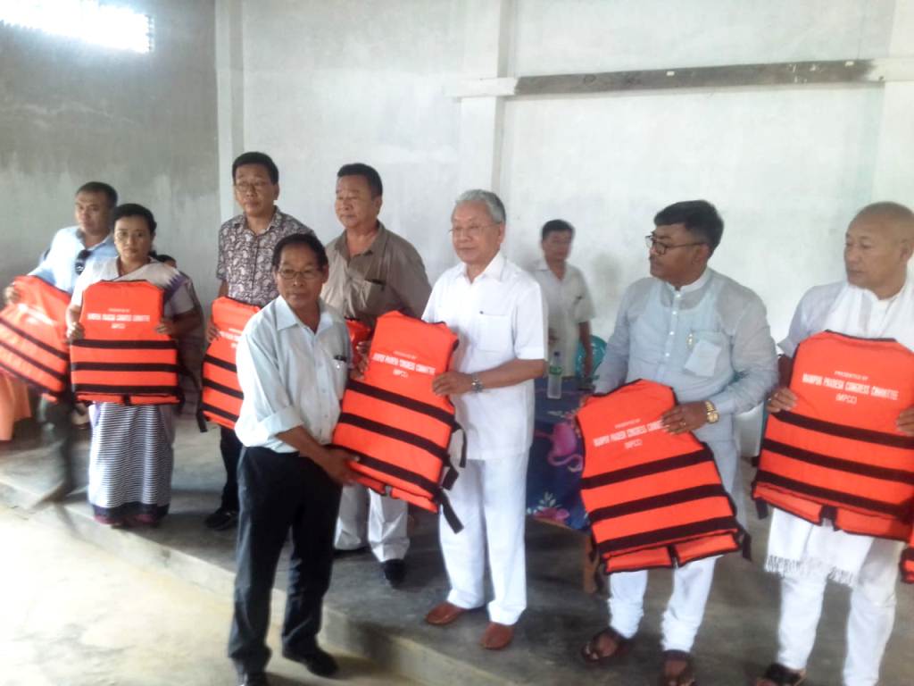 Gaikhangam and team distribute Life Jackets to boat runners at Ramrei