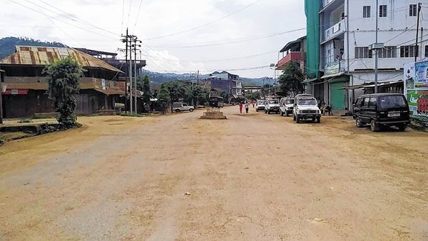 Bandh lifted in Chandel town