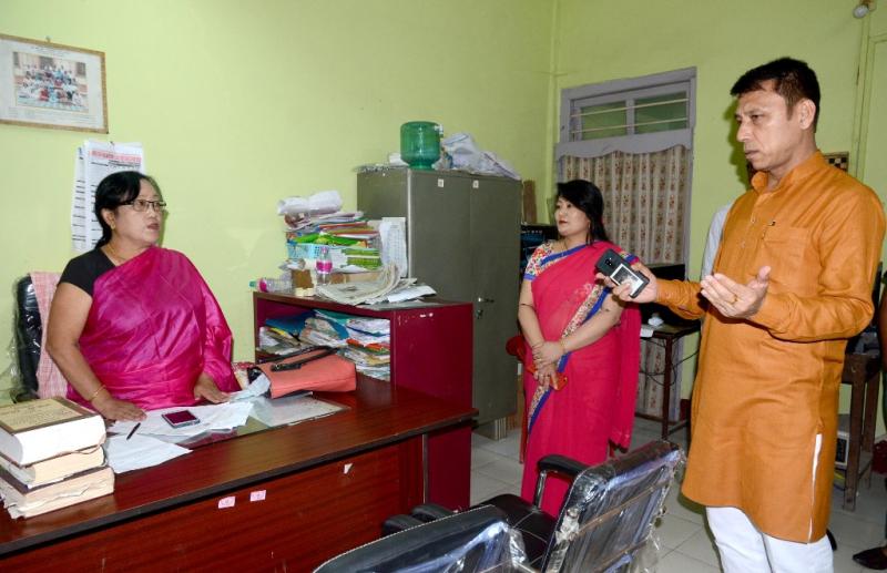 Education Minister inspects school and teacher education colleges