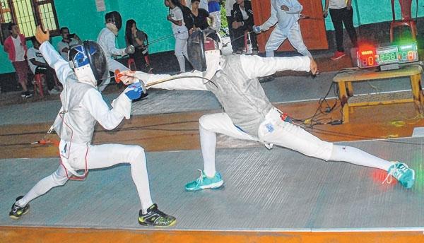 KHFA continue to lead at 15th Governor's Cup Fencing