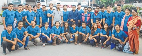 Manipur Arm Wrestling team head for Sikkim