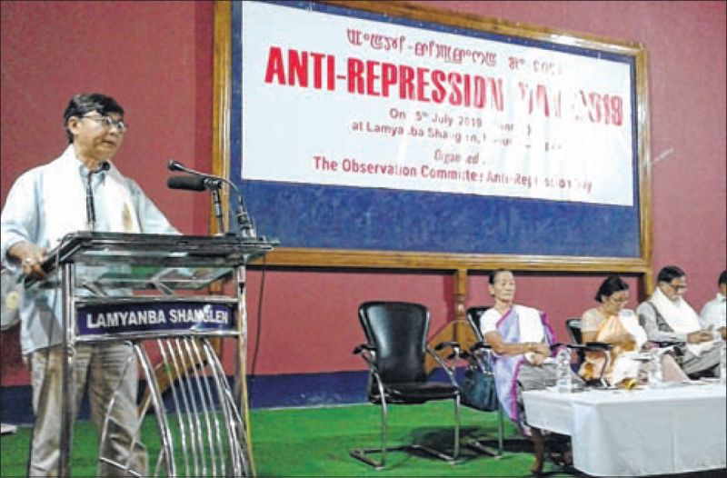 Nude protest of 2004 recalled under shadow of AFSPA