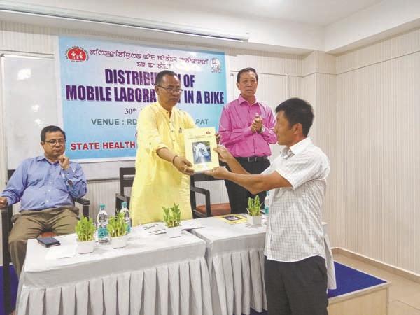 Health Minister distributes La-Bike