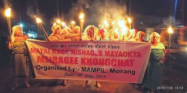 Womenfolk take out anti-drug abuse torch rally at Moirang