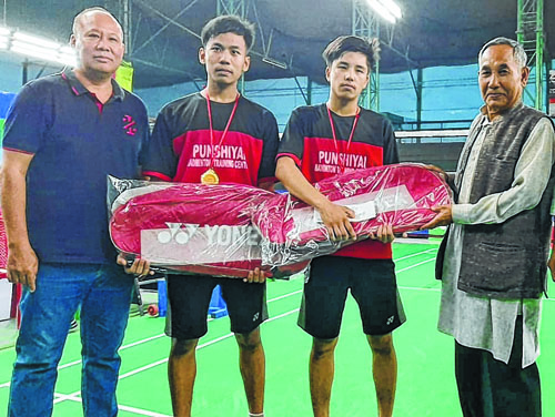 Mini and Sub-Jr State Open Badminton : Ch Ritesh wins U17 boys singles title, double delight for Matic Rohe
