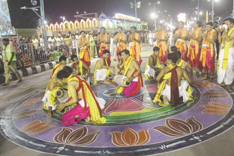 Rhythms of Manipur wows audience at Tirumala, Andhra Pradesh