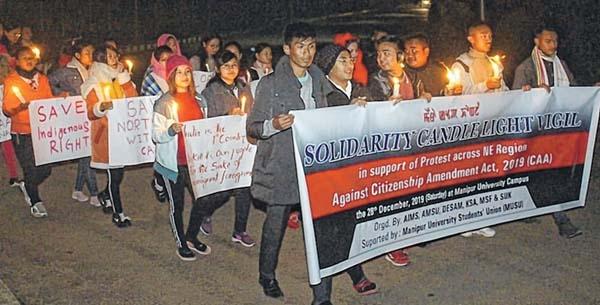 Candlelight vigil against CAA at MU